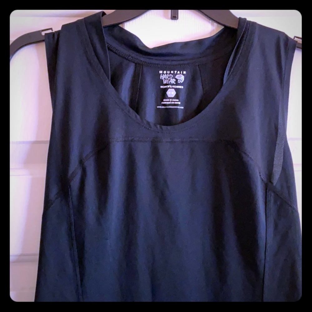 Mountain Hardwear Top